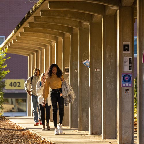 ksu students walking on campus.