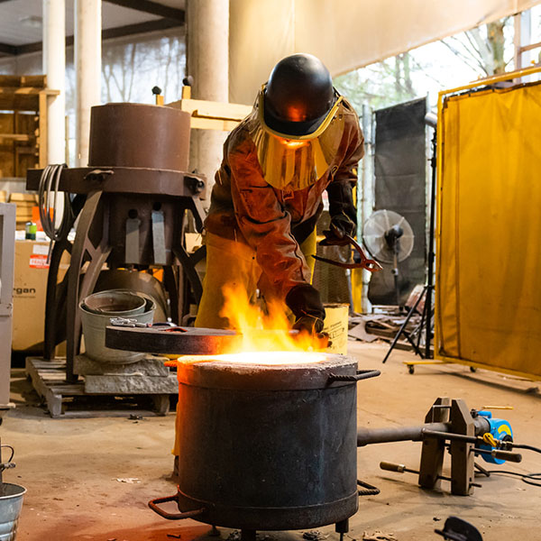 ksu master class series student casting metal