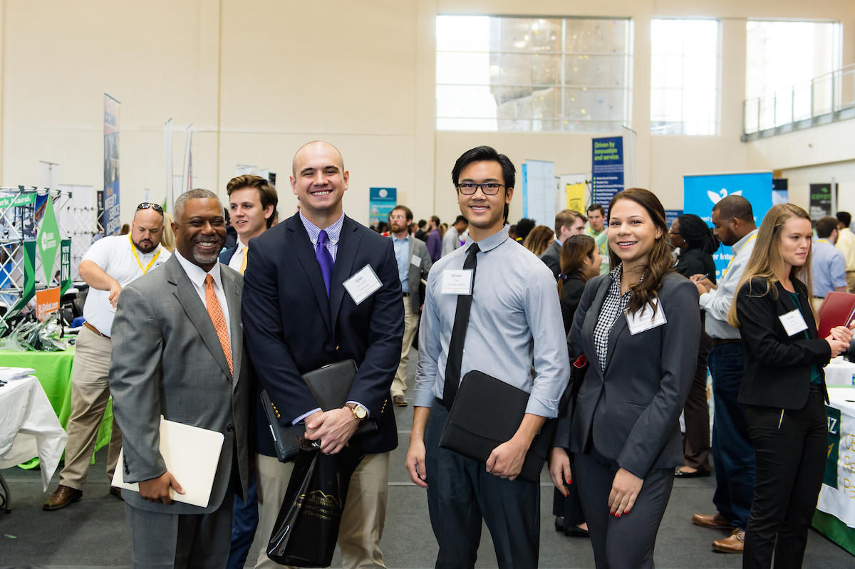 all majors fair attendees