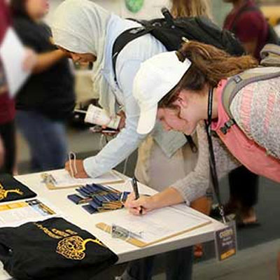 ksu students at a organization