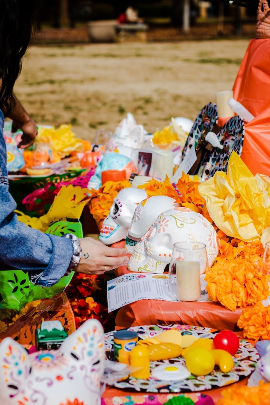 ofrenda during dia de los muertas